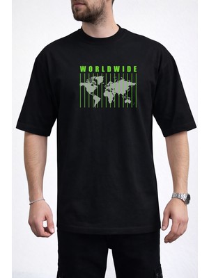 Caddekombin Erkek Yeşil Çizgili Dünya Haritası Baskılı Bisiklet Yaka Siyah T-Shirt