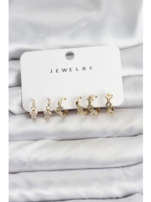 Kaia Life Gold Renk Pirinç Yıldız Modelli Kadın Küpe Seti