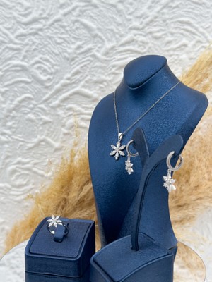Livora Jewelry 925 Ayar Gümüş Lotus Çiçeği Figürlü Taşlı 3’lü Kadın Takı Seti