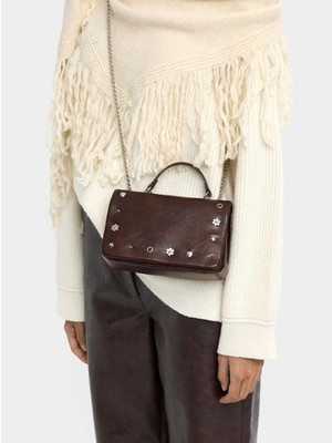 Parfois Kadın Kapaklı ve Metalik Detaylı Omuz Çantası