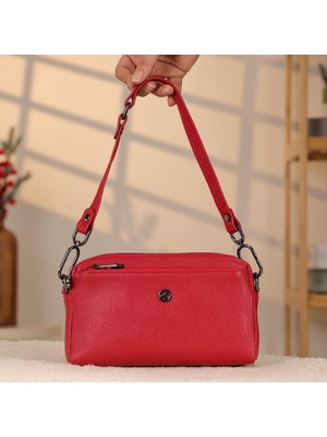 Düz Kırmızı Hakiki Deri Çanta - 40125 , Omuz Askılı , 3 Ana Bölmeli