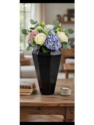 Büyük Boy Mat Siyah Geometrik Vazo - Facetli Modern Dekoratif Vazo, Salon ve Ofis Için Premium Tasarım