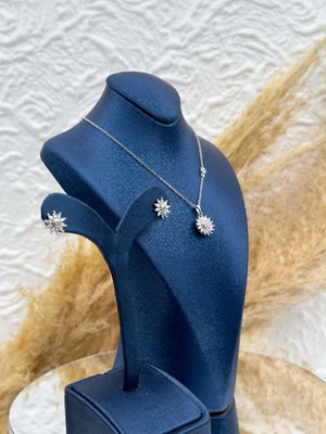 Livora Jewelry 925 Ayar Gümüş Güneş Modeli Taşlı Kolye & Küpe Kadın Takı Seti