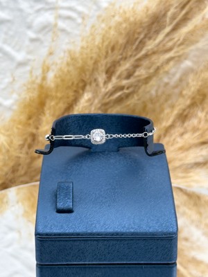 Livora Jewelry 925 Ayar Gümüş Mozanit Taşlı Pırlanta Montür Kadın Bileklik – Işıltılı ve Zarif Tasarım