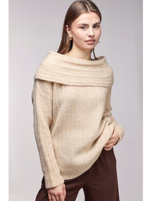 Saade Bej Kayık Yaka Fitilli Oversize Triko Kazak Std