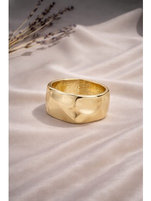 Nora Vıp Dalgalı Açılır Kelepçe Bileklik Gold