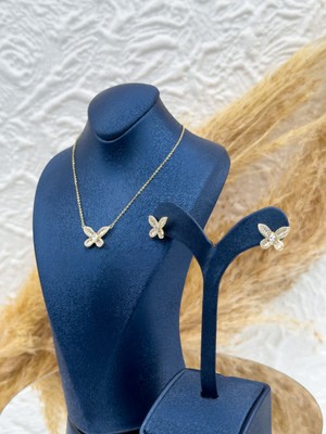 Livora Jewelry 925 Ayar Gümüş Gold Renk Taşlı Kelebek Figürlü Kolye Küpe Kadın Takı Seti