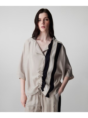 İpekyol Ayarlanabilir büzgülü colorblock bluz IS1260006084003