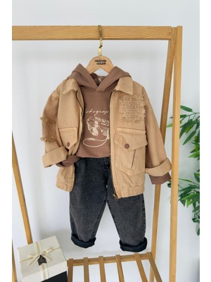 Miniğimin Cicileri Vintage Baskılı Kapüşonlu Erkek Çocuk Ceket Pantolon 3 Lü Takımı - Toprak