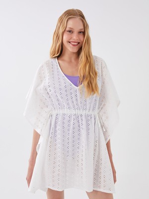 Lc Waikiki Yeni Sezon V Yaka Nakışlı Kısa Kollu Kadın Plaj Elbisesi