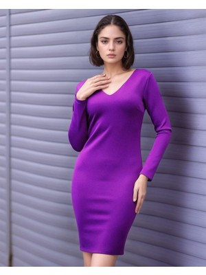 Etiler Collection Kadın Uzun Kollu V Yaka Sırt Dekolteli Scuba Dalgıç Kumaş Mini Elbise