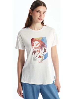 Lc Waikiki Yeni Sezon Bisiklet Yaka Baskılı Kısa Kollu Kadın Tişört