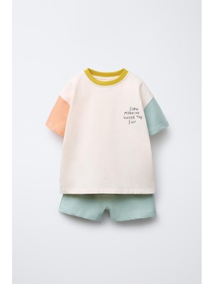 Magu Çocuk Pamuklu Ekru Renk Bloklu T-Shirt ve Mint Şort Takım