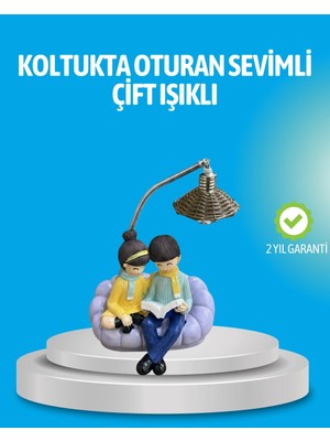 Shoplet Buğz Romantik Çift Figürlü Okuyan Çift Masa Lambası Dekoratif LED Aydınlatma