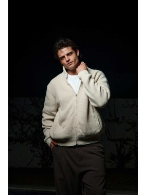 Erkek Fermuarlı Cep Detaylı Triko Ceket