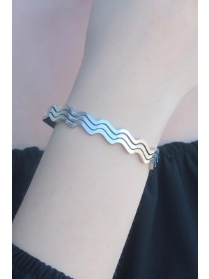 Shoplet Buğz 316L Kararmaz Çelik Gümüş Renk Dalga Model Kelepçe Kadın Bileklik