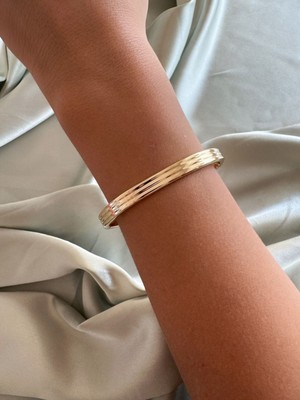 Aurah Gold Düz Kelepçe