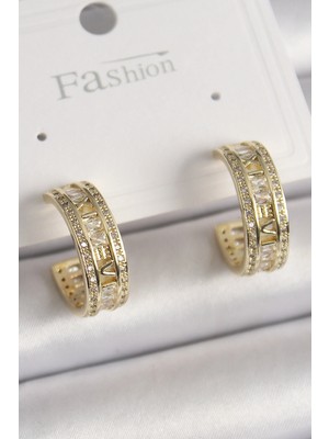 Shoplet Buğz Pirinç Gold Renk Zirkon Taşlı Işleme Detay Halka Model Kadın Küpe