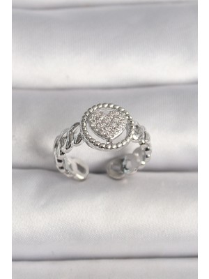 Shoplet Buğz Pirinç Gümüş Renk Zincir Model Zirkon Taşlı Kalp Model Kadın Yüzük