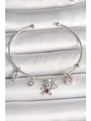 Shoplet Buğz Pirinç Gümüş Renk Sallantı Zirkon Taşlı Ayıcık Figür Kırmızı Taş Detay Charm Kadın Bileklik