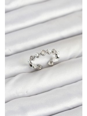 Shoplet Buğz Pirinç Gümüş Renk Zirkon Taşlı Incili Kadın Yüzük