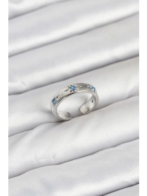 Shoplet Buğz Pirinç Gümüş Renk Mavi Zirkon Taşlı Kutup Yıldızı Model Kadın Yüzük