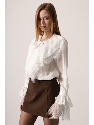 Ckm Moda Elise Romantik Dantel Detaylı Bluz Beyaz
