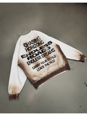 Endless Roads & Chasing Horizons Baskılı Eskitme Oversize Sweatshirt