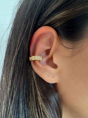 Aurah Şerit Taşlı Gold Earcuff