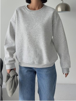Bejna Kadın Bol Kesim Bisiklet Yaka Basic Sweatshirt