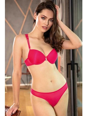 Marsilyan- Balenli Destekli Dolgulu Sırt Detaylı Dantelli Sütyen ve String Takım