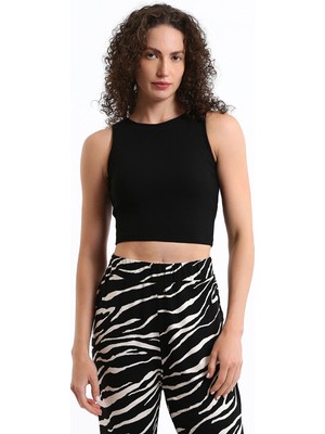 Lc Waikiki Yeni Sezon Kadın Bisiklet Yaka Düz Crop