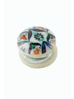 Marsilyan Çini Desenli Kupa Eşarp Mıknatısı 1 Adet