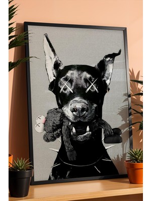 Satürn Design Kaws Figürlü Doberman Köpek Çerçeveli Tablo Ofis ve Çalışma Odası Için Güç Vurgulu Dekor Modifiye Sanat