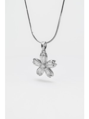 Stella Fortis Kiraz Çiçeği Kadın Kolye – Kristal Taşlı Zarif ve Işıltılı Tasarım | Altın & Gümüş