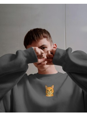 Muhtar Store Erkek Sarı Tekir Kedisi Desenli Sweatshirt – Minimal Göğüs Baskılı, Unisex Rahat Kalıp