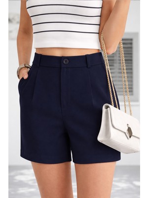 Hazel Kadın Lacivert Klasik Pileli Şort
