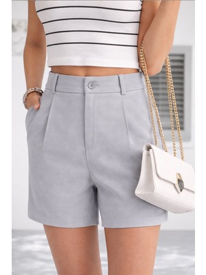 Hazel Kadın Gri Klasik Pileli Şort