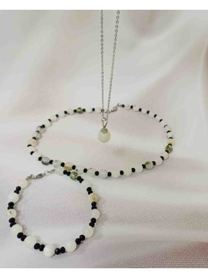 Shine Elagance Gümüş Rengi Çelik Zincir Ucunda Doğal Taş Ay Taşı,kombini Dogaltaş Ay Taşı Aralar Siyah Parlak Boncuk Kolye ve Dogaltaş Ay Taşı Bileklik