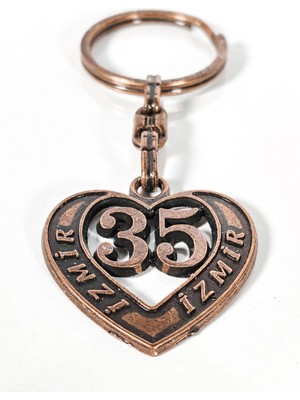 Moncuk Design 35 Izmir Plakalı Kalp Şeklinde Metal Anahtarlık – Özgür Ruh, Ege Zarafeti ve Memleket Sevgisi Bir Arada