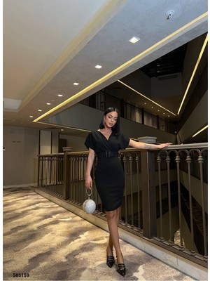 Nova Epoxy Art Kadın Dalgıç Krep V Yaka ve Sırt Dekolte Detaylı Elbise