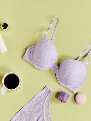 Lc Waikiki Yeni Sezon Balenli Dolgusuz Dantelli Tişört Sütyen