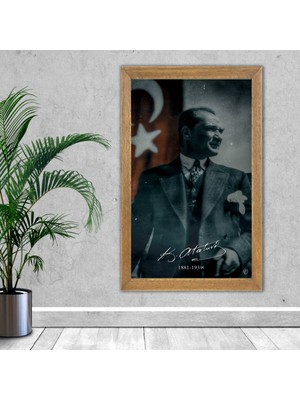 Lioncraft Ulu Önder Mustafa Kemal Atatürk Portresi, Çerçeveli Cam Tablo 40X60 cm