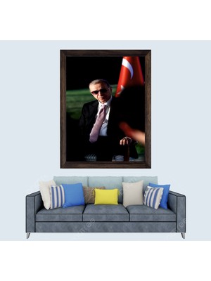 Lioncraft Cumhurbaşkanımız Recep Tayyip Erdoğan D5 Çerçeveli Duvar Tablosu 50X70 cm