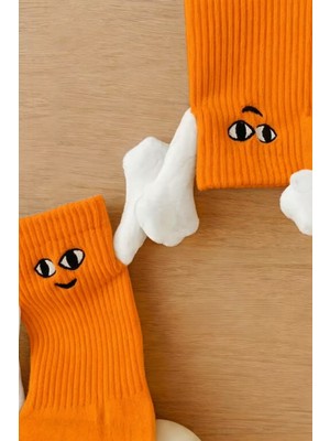 Umel Tekstil Sevgililer Gününe Özel Elele Tutuşan Mıknatıslı Çorap 2 Çift