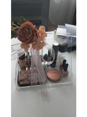 Özbience Şeffaf Pleksi Çanta 16X21 Cm, Şık ve Kullanışlı Aksesuar