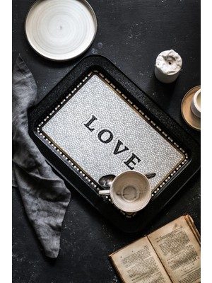 Özbience Mosaic Love Desenli Dikdörtgen Tepsi 32X43 Cm, Şık ve Fonksiyonel Tasarım