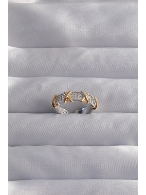 Skygo Pirinç Ayarlamalı Gümüş Renk Zirkon Taşlı Xoxo Model Yüzük - TJ-BYK3284