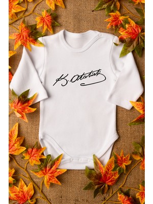 Overoz Atatürk Imzalı Uzun Kollu Beyaz Bebek Body Zıbın 5110