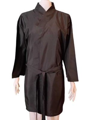 Özbience Boya Tutmaz Kimono Önlükleri, Şık ve Rahat Kuaför Önlükleri